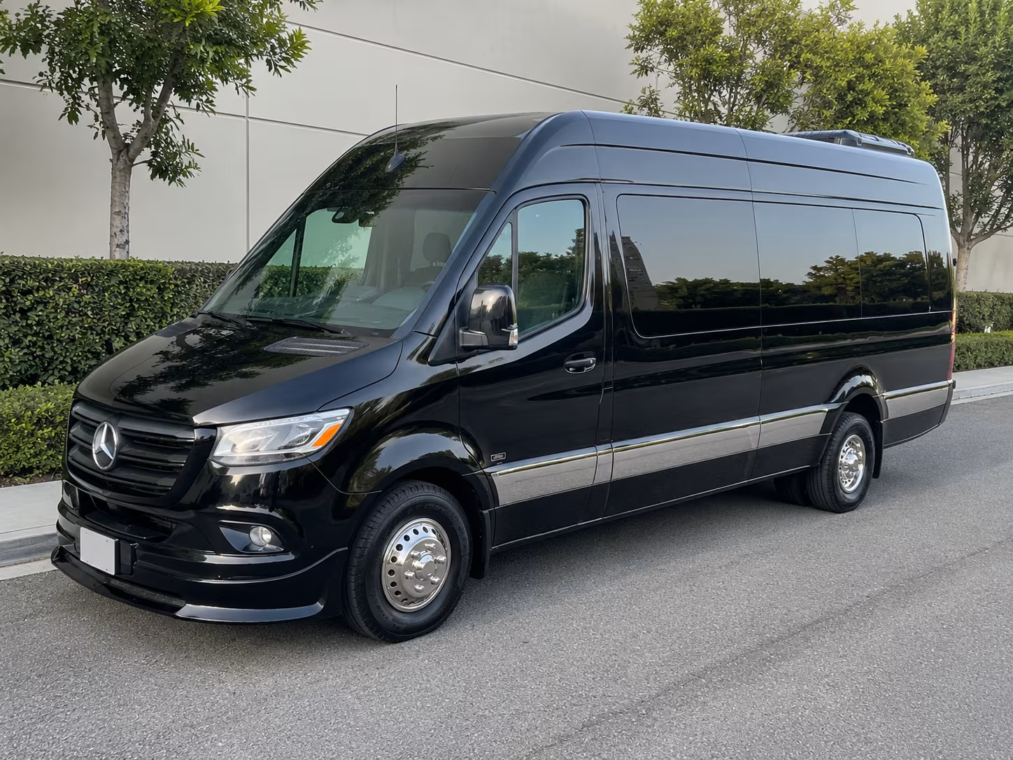 modesto wine tour brewery transportation